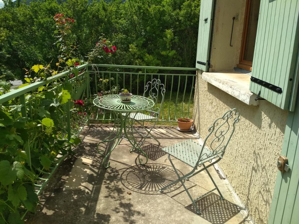Daphrose chambre Lachau Extérieur photo